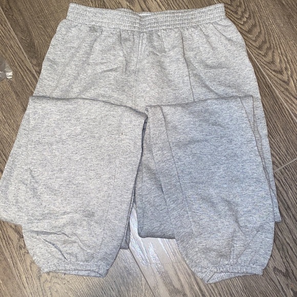 New Grey Sweatpants - Picture 4 of 4